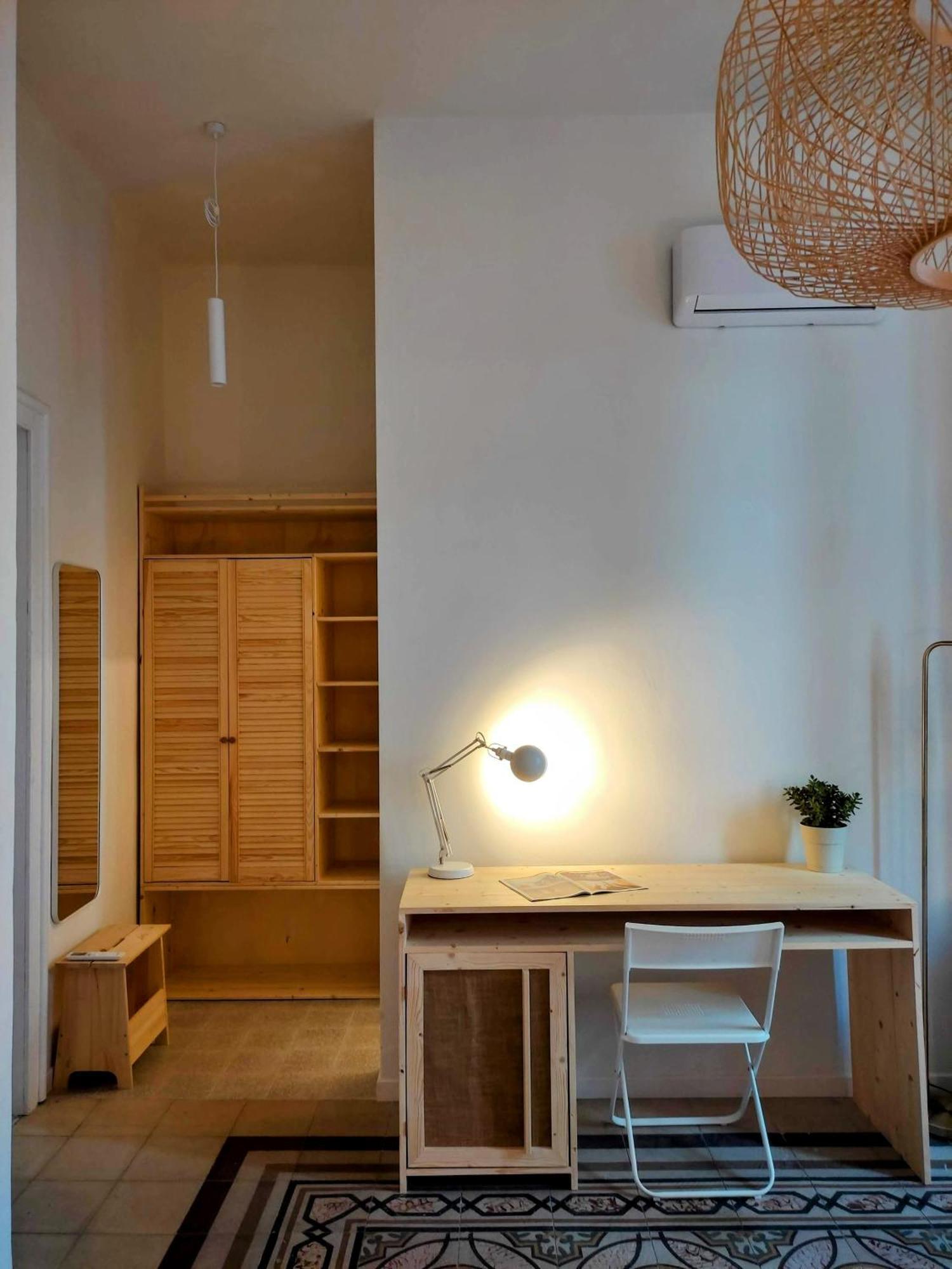 Lostabile Guesthouse & Coworking Bari Kültér fotó