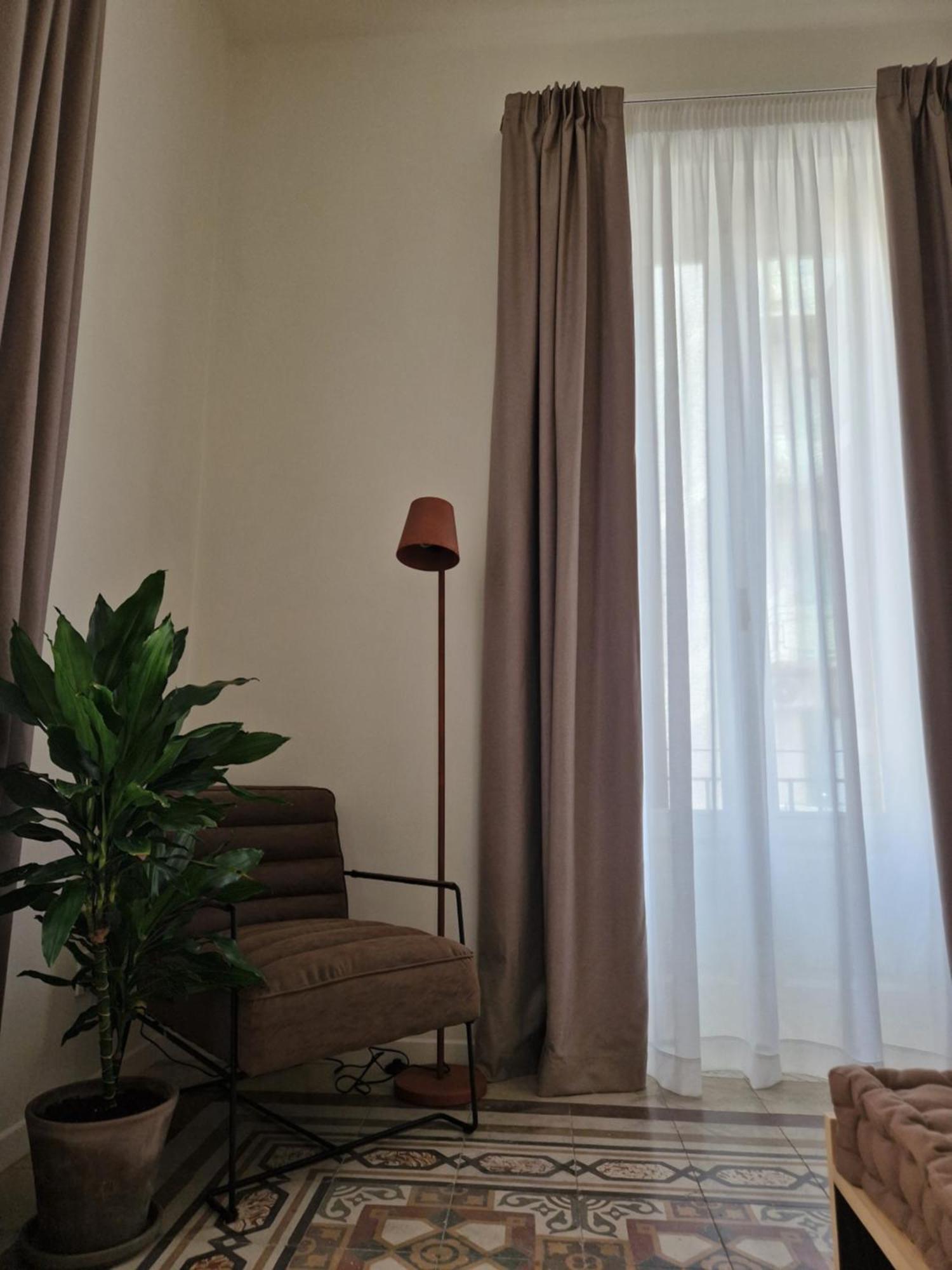 Lostabile Guesthouse & Coworking Bari Kültér fotó