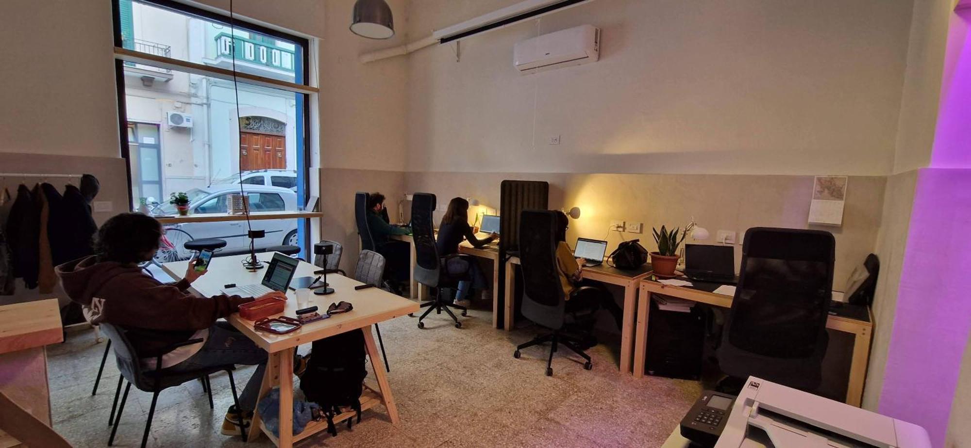 Lostabile Guesthouse & Coworking Bari Kültér fotó